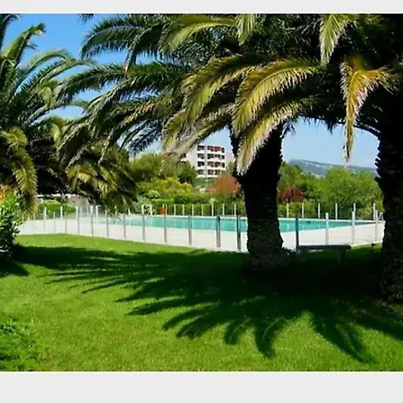 5 Pers Parking Vue Cassis